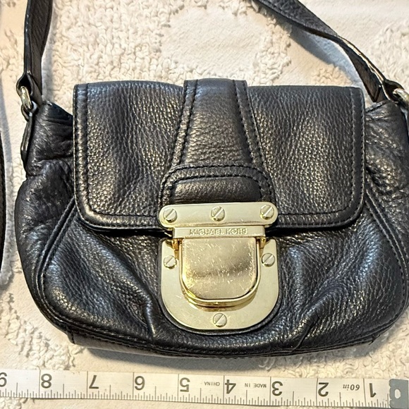 Michael Kors Black Crossbody Bag with Gold Hardware - Picture 2 of 8